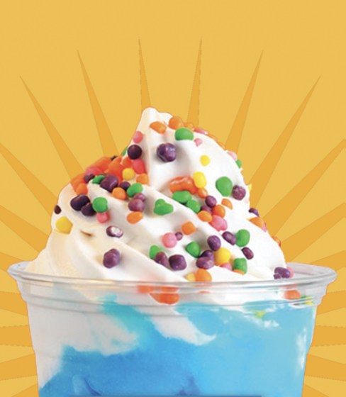 Ralph's Iceberg - Creamy Soft Ice Cream Floating on top of a Ralph's Smoothie